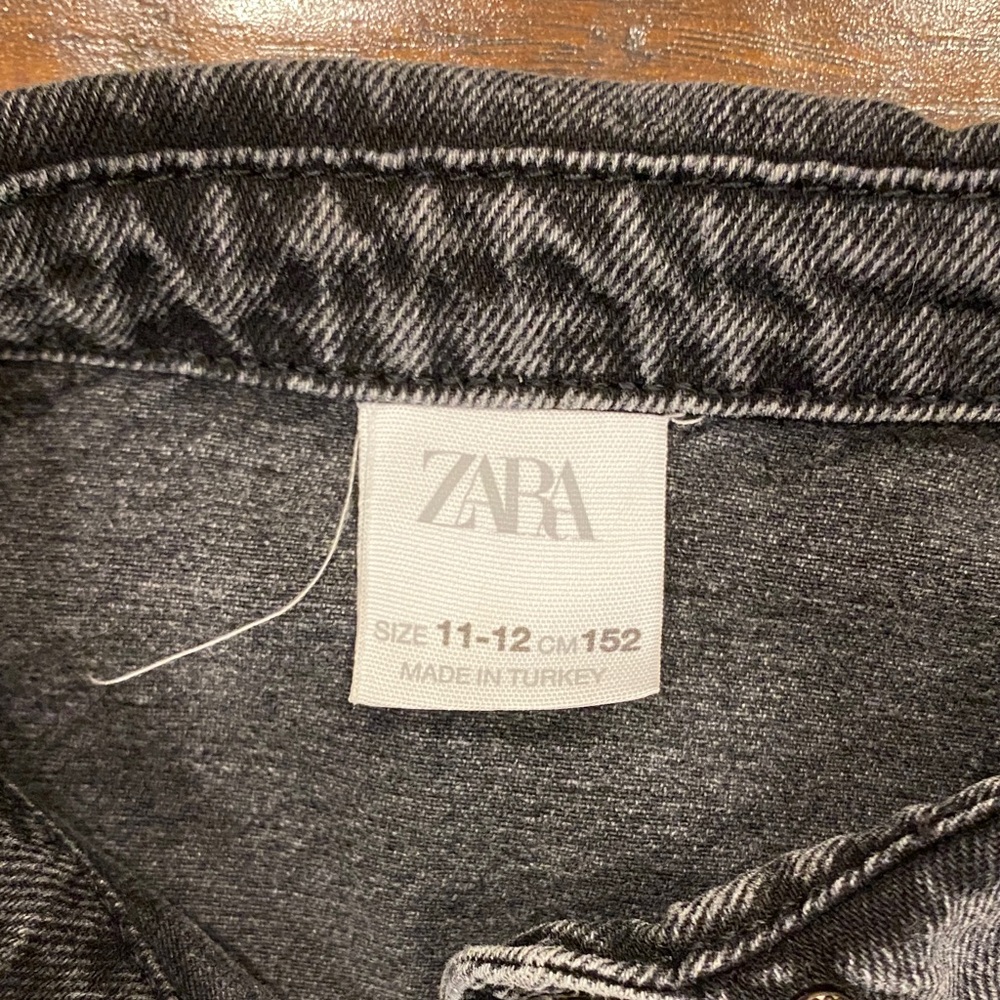 Zara Distressed Cropped Black Denim Jacket Girls Size 11-12 - Picture 2 of 10